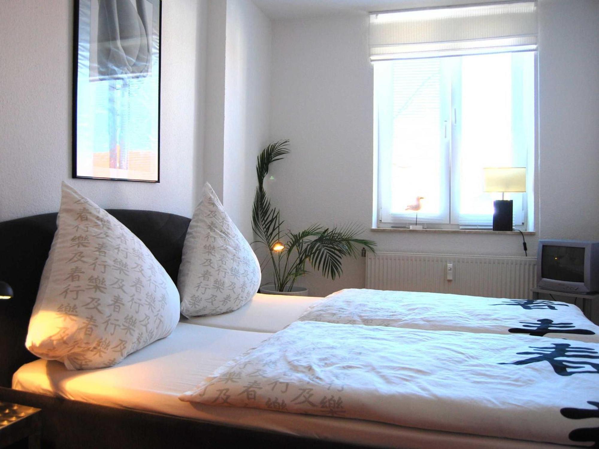 Ferienwohnung Warnemuende Am Kurpark Rostock Exteriér fotografie
