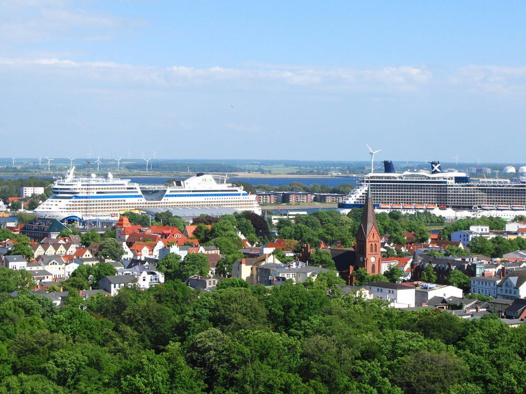 Ferienwohnung Warnemuende Am Kurpark Rostock Exteriér fotografie